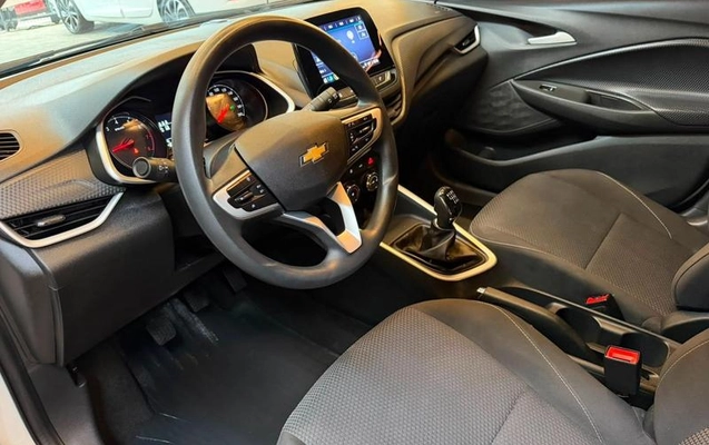 imagem-https://www.socarrao.com.br/sc-vehicle-images-prod/3149137/1790100215417-8364766_3_B_c6718d02f3.jpeg