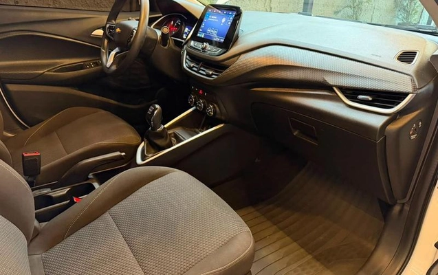 imagem-https://www.socarrao.com.br/sc-vehicle-images-prod/3149137/1790100215422-8364766_5_B_4cce95ad79.jpeg