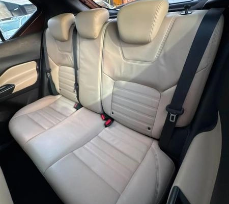 imagem-https://www.socarrao.com.br/sc-vehicle-images-prod/3149186/1789403308265-8368516_3_B_87682b1807.jpeg