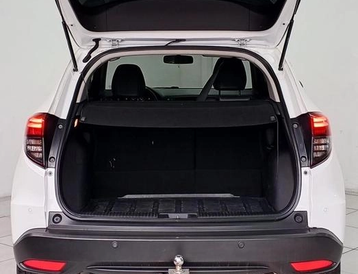 imagem-https://www.socarrao.com.br/sc-vehicle-images-prod/3149552/1787413382785-8368606_17_B_5853f96a4e.jpeg