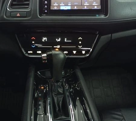 imagem-https://www.socarrao.com.br/sc-vehicle-images-prod/3149552/1787413382788-8368606_8_B_2df31ed90e.jpeg