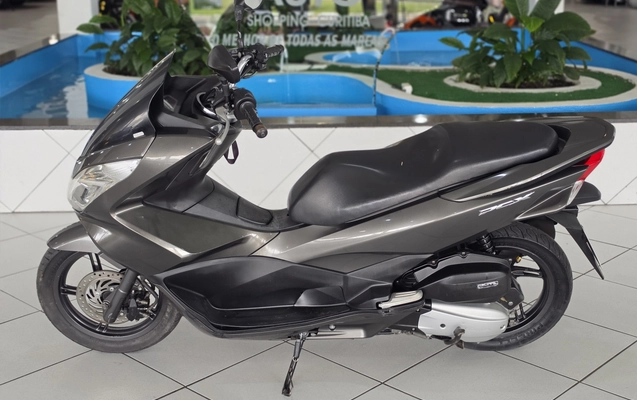 imagem-https://www.socarrao.com.br/sc-vehicle-images-prod/3149657/1786467935354-1_020032.jpg