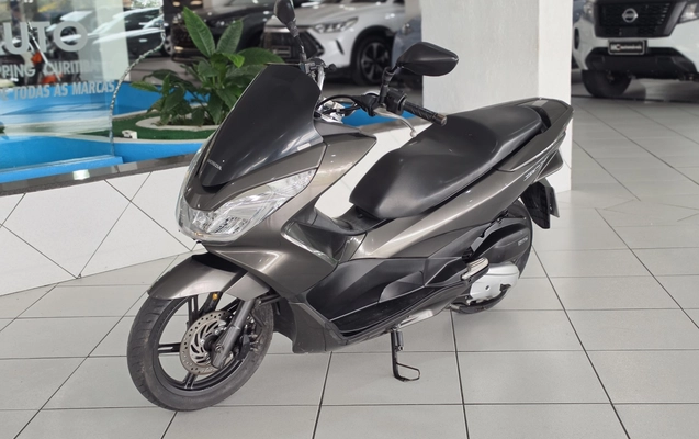 imagem-https://www.socarrao.com.br/sc-vehicle-images-prod/3149657/1786467935357-1_020019.jpg