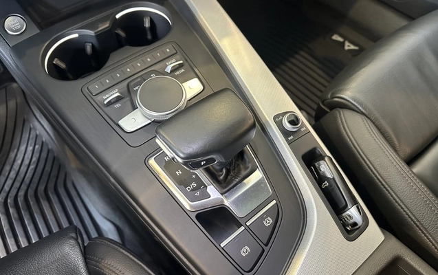 imagem-https://www.socarrao.com.br/sc-vehicle-images-prod/3149756/1786970324146-vehicle_image_1786806863_a3c00065977196b591b66197e1e68e15.jpeg