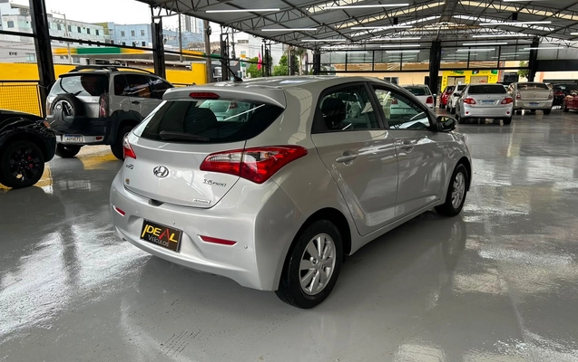imagem-https://www.socarrao.com.br/sc-vehicle-images-prod/3149912/1786468568850-eb00e1319b594623a9f0b3cc81a59bdf_1785175649547.jpg