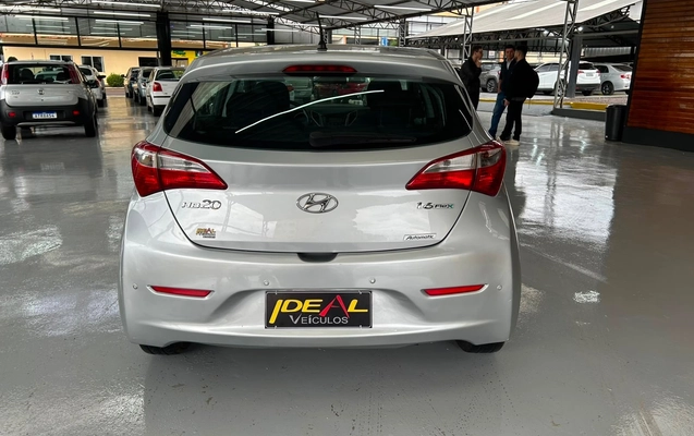 imagem-https://www.socarrao.com.br/sc-vehicle-images-prod/3149912/1786468568851-8900bc2465ae4283b29835a0ca79b88f_1785175649553.jpg