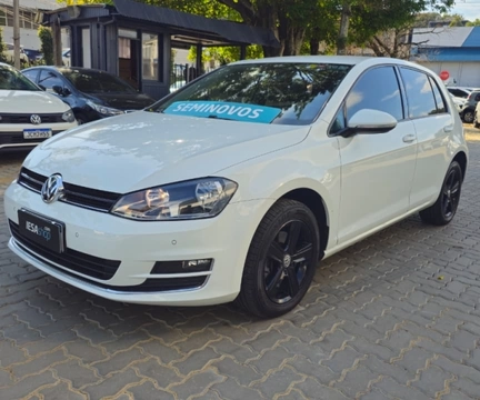 Volkswagen Golf 2015 Branco — foto 1 de 3