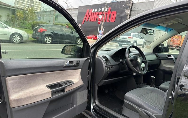 imagem-https://www.socarrao.com.br/sc-vehicle-images-prod/3150166/1792263925314-8344013_16_B_59cb3a3e32.jpeg