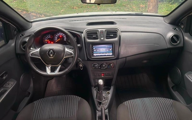 imagem-https://www.socarrao.com.br/sc-vehicle-images-prod/3150607/1787668604210-8319537_12_B_75da0a140d.jpeg