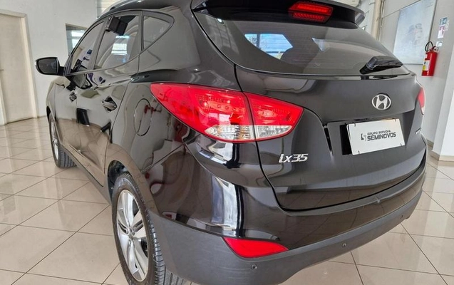 imagem-https://www.socarrao.com.br/sc-vehicle-images-prod/3150618/1787324092620-8344469_6_B_4417b316c8.jpeg