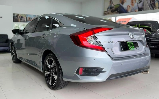 imagem-https://www.socarrao.com.br/sc-vehicle-images-prod/3150647/1789496042476-8368951_10_B_6a9ea62860.jpeg