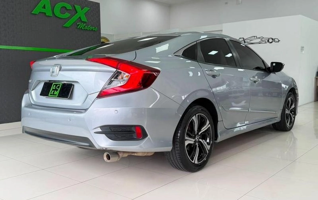 imagem-https://www.socarrao.com.br/sc-vehicle-images-prod/3150647/1789496042477-8368951_9_B_063b5e1130.jpeg