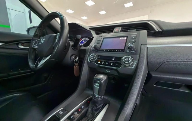 imagem-https://www.socarrao.com.br/sc-vehicle-images-prod/3150647/1789496042481-8368951_0_B_54632b727c.jpeg