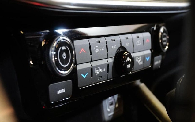 imagem-https://www.socarrao.com.br/sc-vehicle-images-prod/3150659/1789161995797-8332840_5_B_b96d60abcd.jpeg