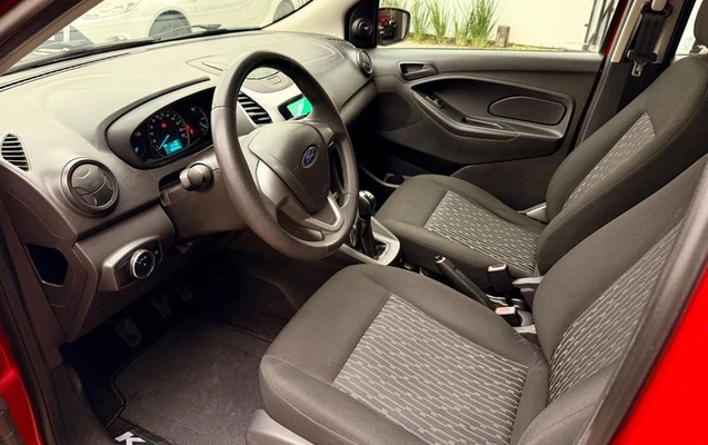imagem-https://www.socarrao.com.br/sc-vehicle-images-prod/3150699/1788377347369-8368869_12_B_7be6de87d6.jpeg