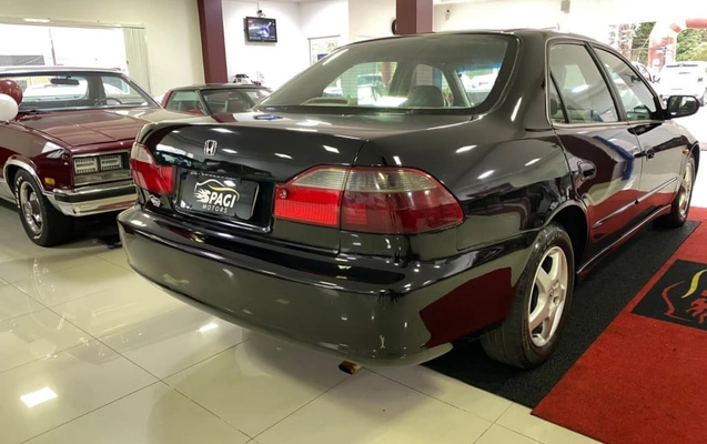 imagem-https://www.socarrao.com.br/sc-vehicle-images-prod/3150703/1788351793071-vehicle_image_1786451366_17dc28cf2dfe4cbddaec8a0626de8b2a.jpeg
