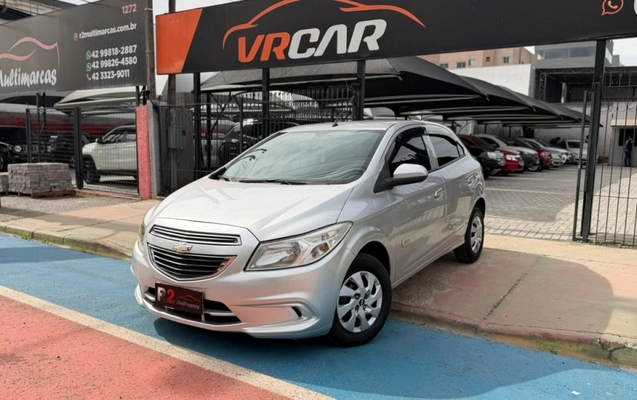 imagem-https://www.socarrao.com.br/sc-vehicle-images-prod/3151230/1788269763607-phRvXs3xyd7vtPKspejijE5lBDL9epkX.jpg