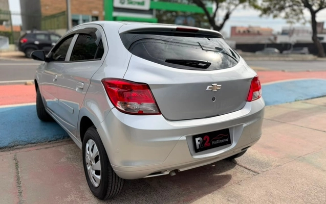 imagem-https://www.socarrao.com.br/sc-vehicle-images-prod/3151230/1788269763624-k54U7X1mMpyfiNYh6snPjQCfWHcbEVpj.jpg
