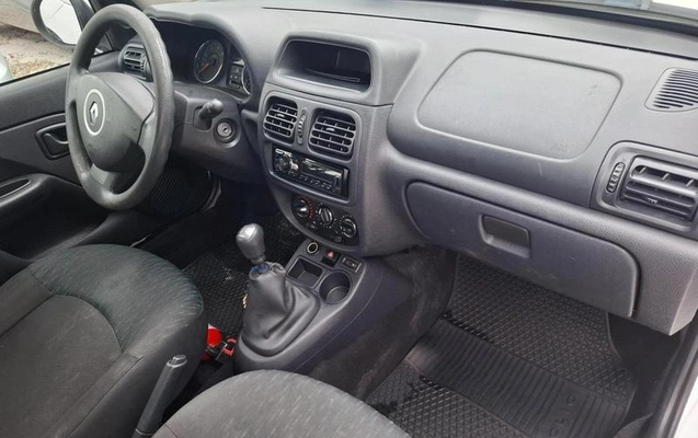 imagem-https://www.socarrao.com.br/sc-vehicle-images-prod/3151372/1786472693128-8369205_14_B_d5644c7868.jpeg