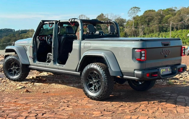 imagem-https://www.socarrao.com.br/sc-vehicle-images-prod/3152045/1788183221161-b57e3dbb780b4f23865f49acd5f97fc0_1786473764016.jpg