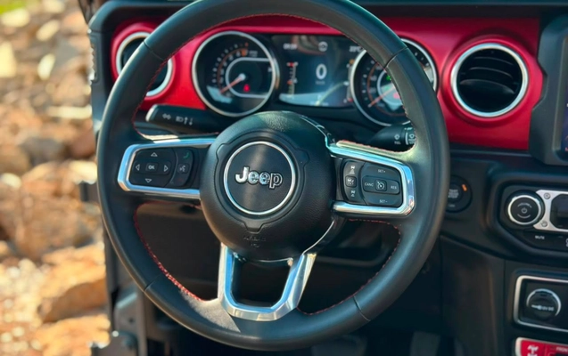 imagem-https://www.socarrao.com.br/sc-vehicle-images-prod/3152045/1788183221164-a4c6d51477ed4fa8bb8bbf3817e270e1_1786473764028.jpg