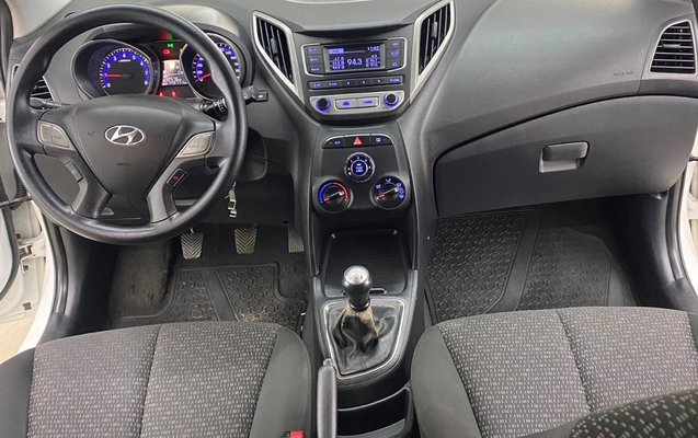 imagem-https://www.socarrao.com.br/sc-vehicle-images-prod/3152055/1786473875118-SU1HXzA5MDMuanBlZw.jpeg