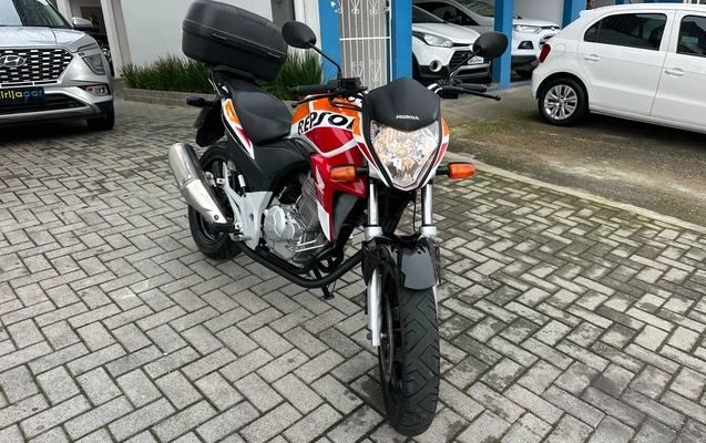 imagem-https://www.socarrao.com.br/sc-vehicle-images-prod/3152085/1786474037541-ad00648b-1272-4f68-a282-1a1c30b4a95c.jpeg