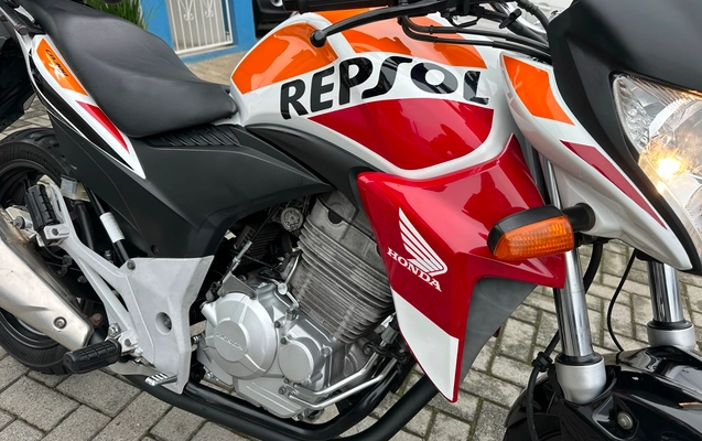 imagem-https://www.socarrao.com.br/sc-vehicle-images-prod/3152085/1786474037555-9cccee21-2041-4c76-b0ea-dd0d9561f195.jpeg