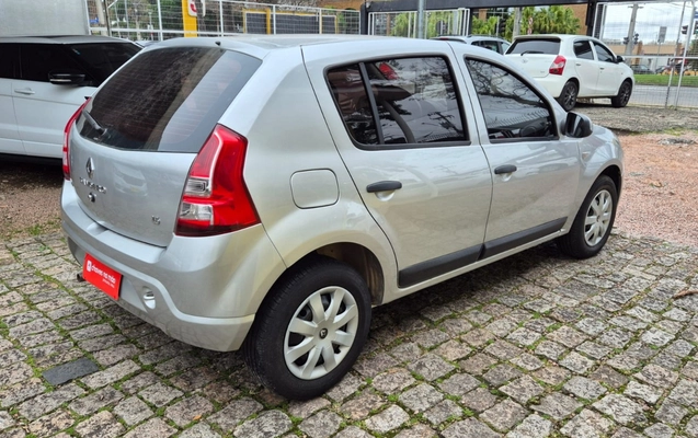 imagem-https://www.socarrao.com.br/sc-vehicle-images-prod/3152176/1786474359720-V2hhdHNBcHAgSW1hZ2UgMjAyNi0wOC0xMSBhdCAxNS4xMC4zNy5qcGVn.jpeg