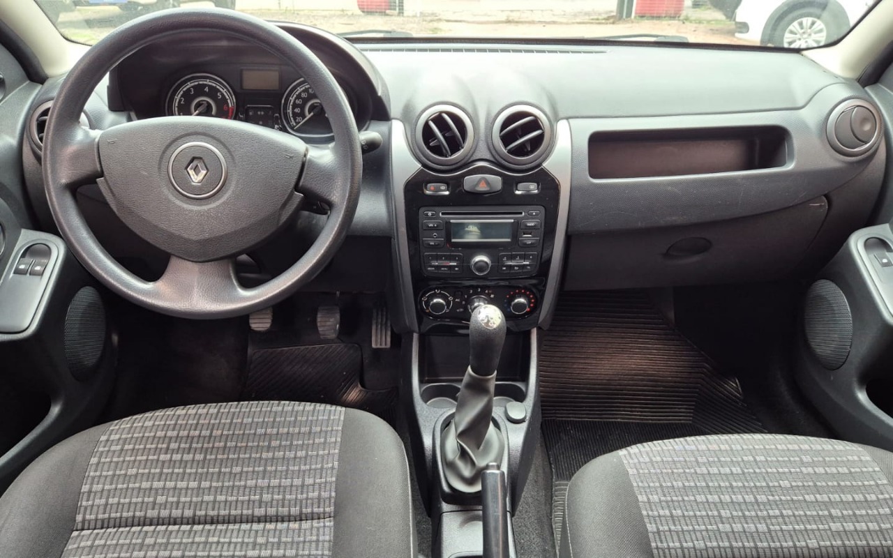 imagem-https://www.socarrao.com.br/sc-vehicle-images-prod/3152176/1786474359958-V2hhdHNBcHAgSW1hZ2UgMjAyNi0wOC0xMSBhdCAxNS4xMC4zOCAoMSkuanBlZw.jpeg
