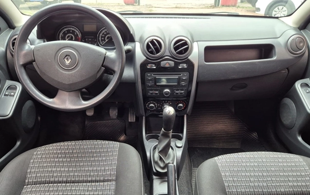 imagem-https://www.socarrao.com.br/sc-vehicle-images-prod/3152176/1786474359958-V2hhdHNBcHAgSW1hZ2UgMjAyNi0wOC0xMSBhdCAxNS4xMC4zOCAoMSkuanBlZw.jpeg
