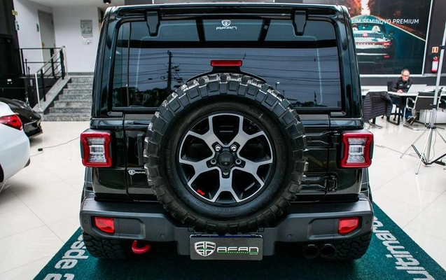 imagem-https://www.socarrao.com.br/sc-vehicle-images-prod/3152302/1787335280068-8369503_6_B_ef38af5d43.jpeg