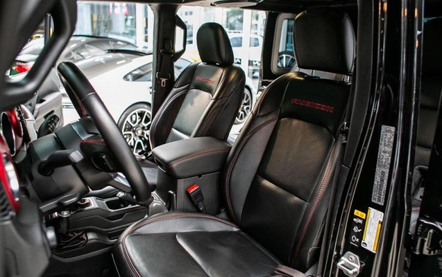 imagem-https://www.socarrao.com.br/sc-vehicle-images-prod/3152302/1787335280078-8369503_18_B_ea2ec9e660.jpeg