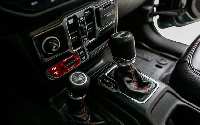 imagem-https://www.socarrao.com.br/sc-vehicle-images-prod/3152302/1787335280083-8369503_22_B_2e83ce80a3.jpeg
