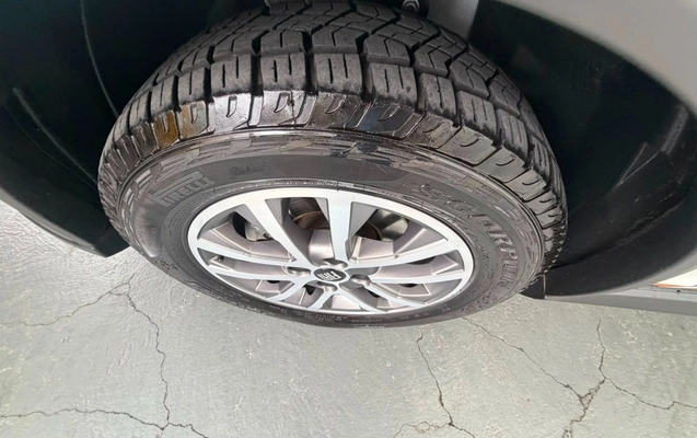 imagem-https://www.socarrao.com.br/sc-vehicle-images-prod/3152343/1786474816697-MjMuanBlZw.jpeg