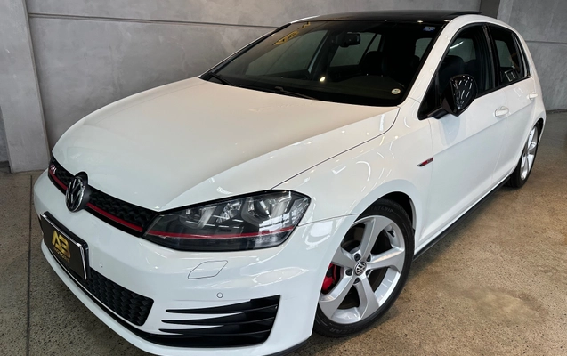 imagem-https://www.socarrao.com.br/sc-vehicle-images-prod/3152592/1786475512234-5727d817e8b3476ea6b7d6c3188729d5_1786475426569.jpg