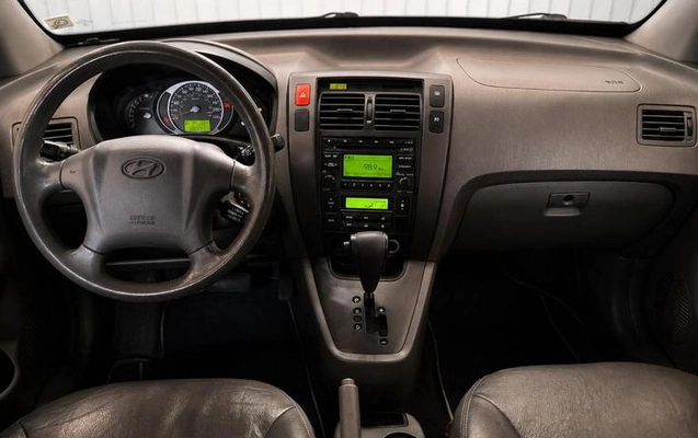 imagem-https://www.socarrao.com.br/sc-vehicle-images-prod/3152927/1786476404536-8369706_12_B_0c763a16a3.jpeg
