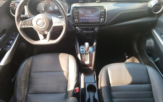 imagem-https://www.socarrao.com.br/sc-vehicle-images-prod/3152942/1787145072141-app-photos-md81iJCJfcXDN1JriboLo1GNM2oKM5jG.jpg