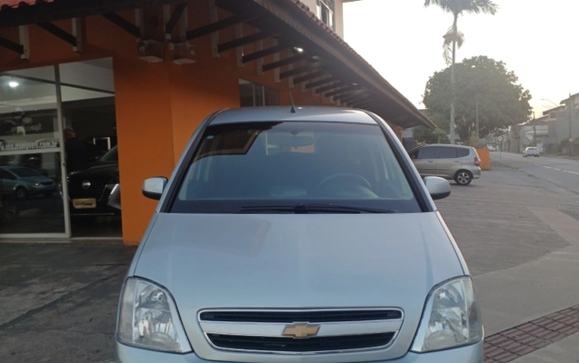 imagem-https://www.socarrao.com.br/sc-vehicle-images-prod/3153025/1787086963169-app-photos-M6ewyMGhmBXDrxV7MZXi75NmKe7P6zOH.jpg