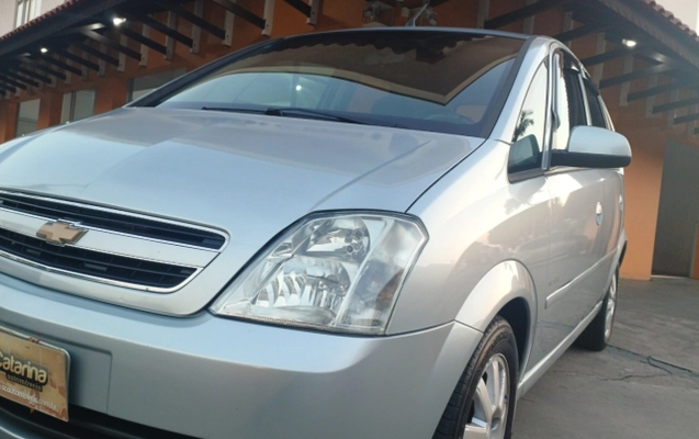 imagem-https://www.socarrao.com.br/sc-vehicle-images-prod/3153025/1787086963179-app-photos-b7W7WuJPZWUMzO3r5bszKrMwMjYpr1FI.jpg