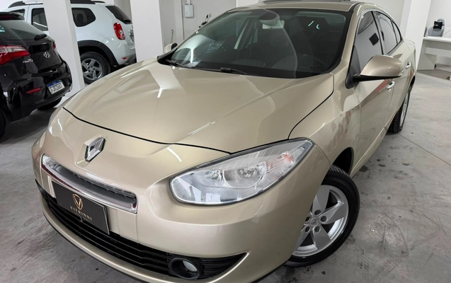 imagem-https://www.socarrao.com.br/sc-vehicle-images-prod/3153069/1786476658726-NjllYWY0YzQtYWJhNi00NDkyLTk4MDktZjlkYTllZGE2YTgwLmpwZw.jpg