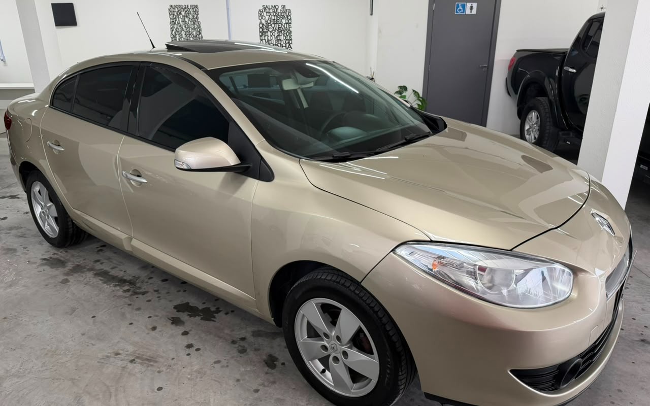 imagem-https://www.socarrao.com.br/sc-vehicle-images-prod/3153069/1786476658821-NGRjZWZiODUtMzk4NC00MTU0LTljYjgtM2UzYTJkZGNhYzIxLmpwZw.jpg