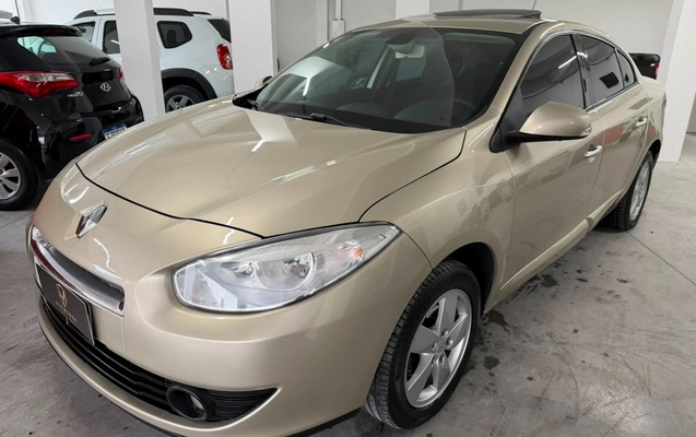 imagem-https://www.socarrao.com.br/sc-vehicle-images-prod/3153069/1786476658883-Njg3ZjMwMDQtYjM5MC00YzMxLThjZjEtMzcyZjA4ODVlZmQwLmpwZw.jpg