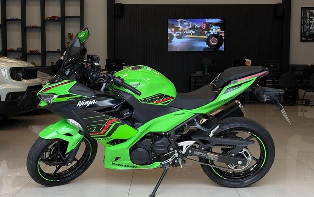 imagem-https://www.socarrao.com.br/sc-vehicle-images-prod/3153093/1789586731479-8359532_4_B_e5ea3565f8.jpeg