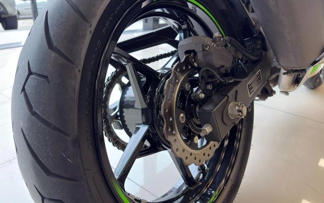 imagem-https://www.socarrao.com.br/sc-vehicle-images-prod/3153093/1789586731495-8359532_8_B_dfff8693aa.jpeg