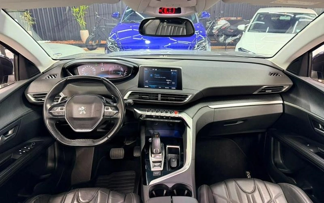 imagem-https://www.socarrao.com.br/sc-vehicle-images-prod/3153207/1786477019141-8367412_14_B_5eb6ff4b29.jpeg