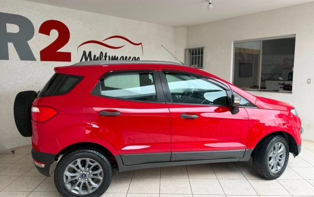 imagem-https://www.socarrao.com.br/sc-vehicle-images-prod/3153229/1789735650263-JKwASBQ6SiQM5PQEiFyXrROwm0Ujo5zL.jpg