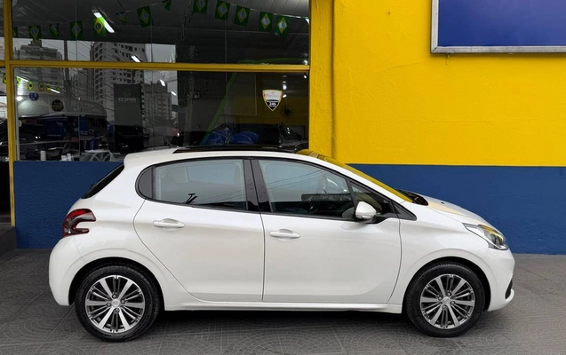 imagem-https://www.socarrao.com.br/sc-vehicle-images-prod/3153241/1786478052737-a2217a4d605d41249c2de17964cf07cb_1786476967047.jpg