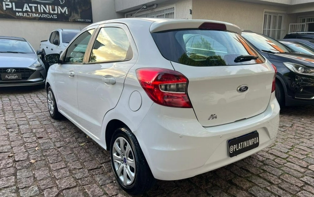 imagem-https://www.socarrao.com.br/sc-vehicle-images-prod/3153260/1788205887490-gb-e66132a.jpg