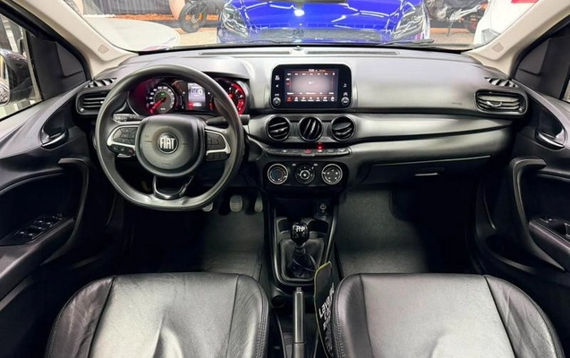 imagem-https://www.socarrao.com.br/sc-vehicle-images-prod/3153291/1789400048048-8365023_16_B_d8368dabfc.jpeg